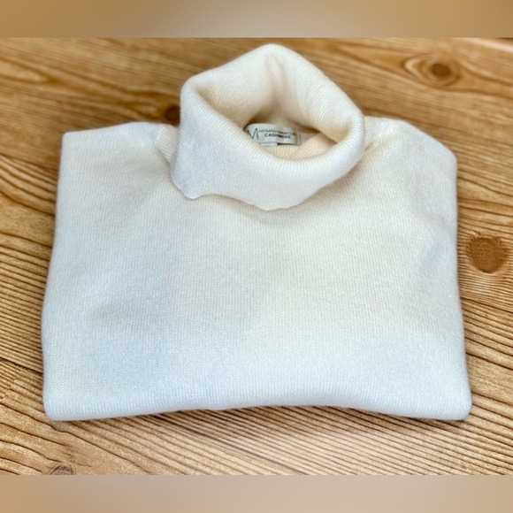 Neiman Marcus Sweaters - Women’s Neiman Marcus Off White 100% Cashmere Turtleneck Pullover Sz XL